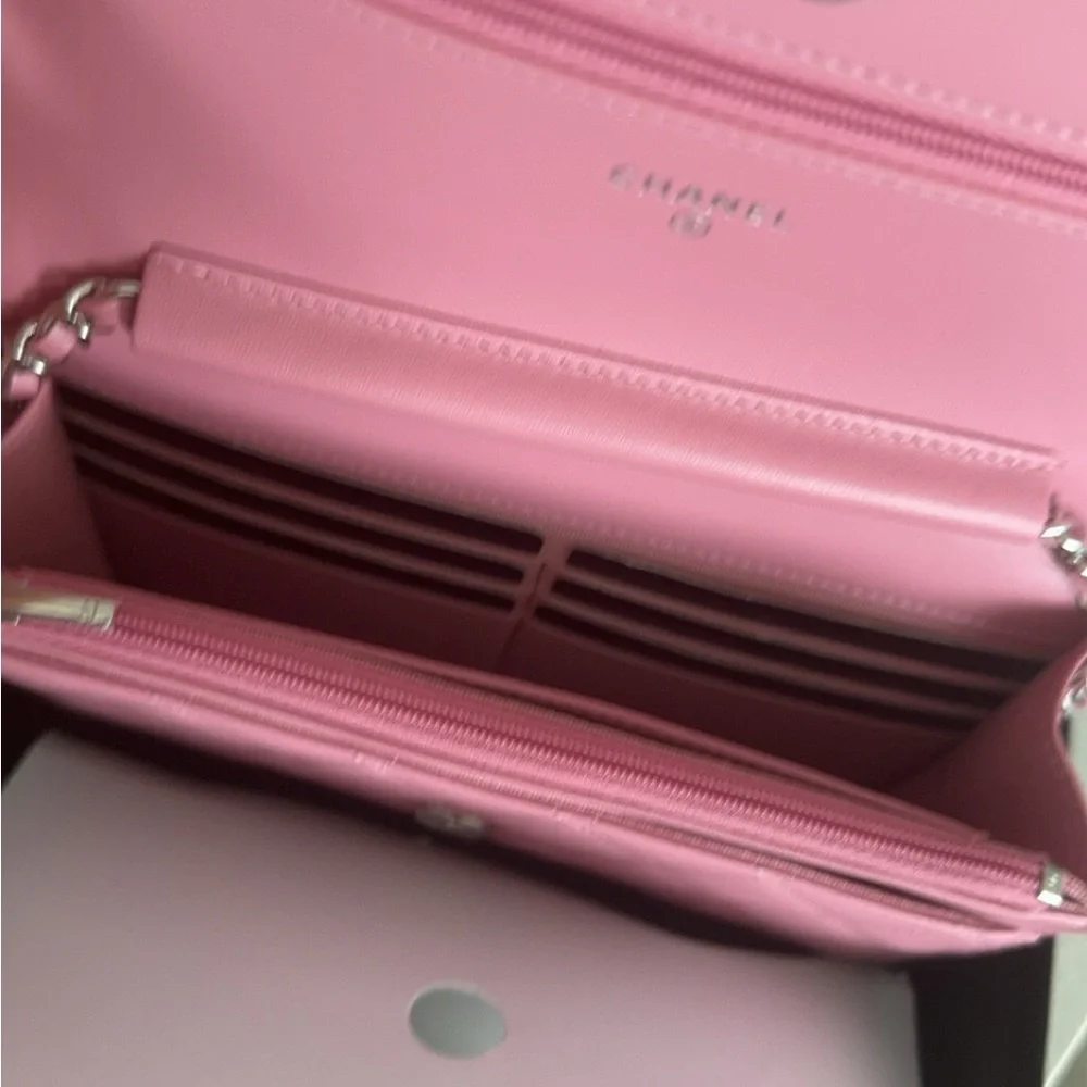 Chanel pink crystal star clutch wallet on chain purse NEW in box - Picture 2 of 4